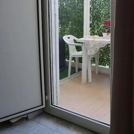 Holiday-caroline Apartman