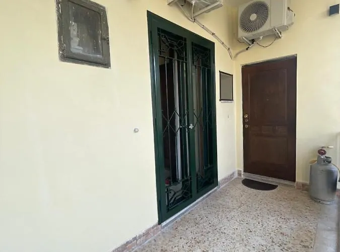 Holiday-caroline Apartman Pompeji