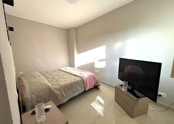 Holiday-caroline Apartman